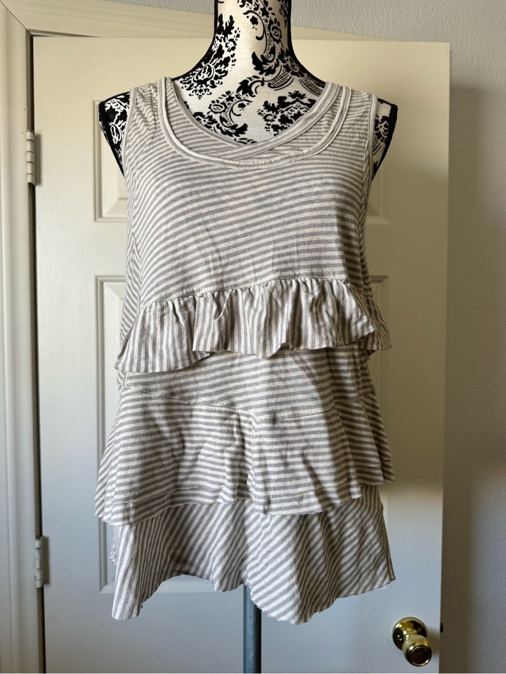 NWT INTERLÙD Striped Ruffle Tank Top - Light Gray/White